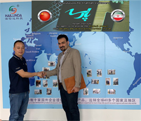 國(guó)外客戶來(lái)公司學(xué)習(xí)